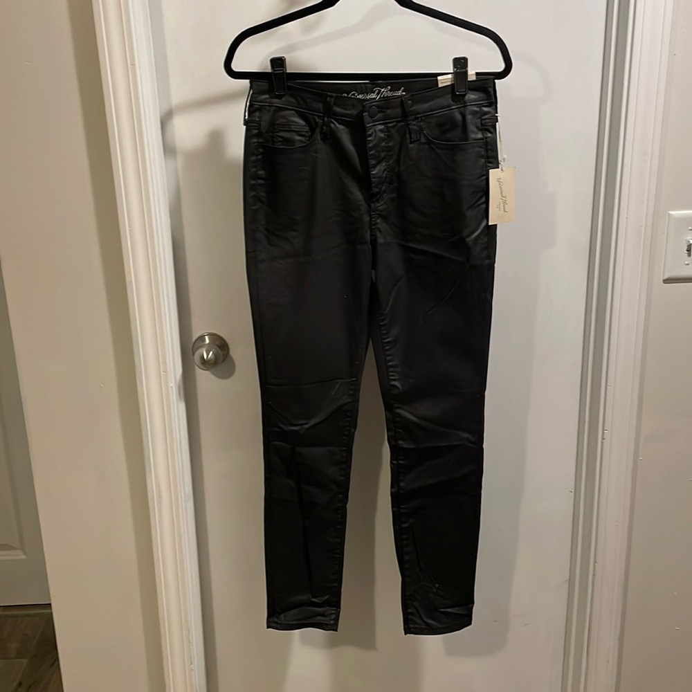 NEW Women’s Pants (Tapered, High-Rise)
